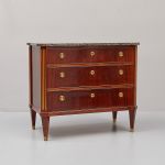 1039 9272 CHEST OF DRAWERS